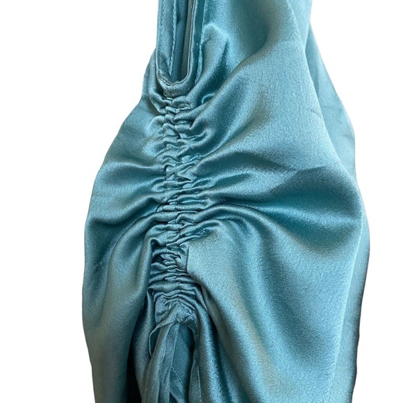 Forever 21 Satin Top Cowl neck line Adjustable straps Green‎ Size Small Festival - Picture 8 of 12